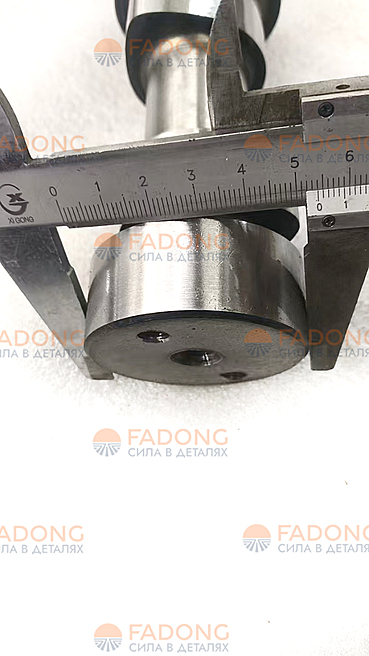 Вал распределительный 3929886