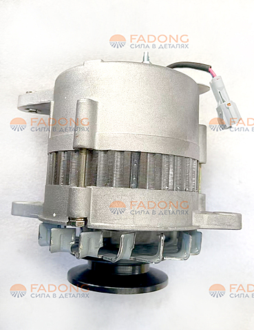 Генератор 8-97022-211-2 HT004